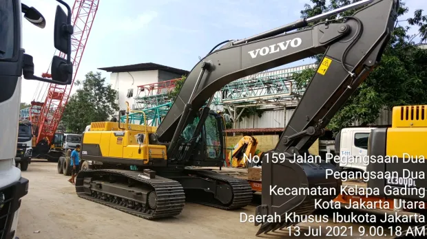 Excavator VOLVO whatsapp image 2021 07 13 at 09 31 39